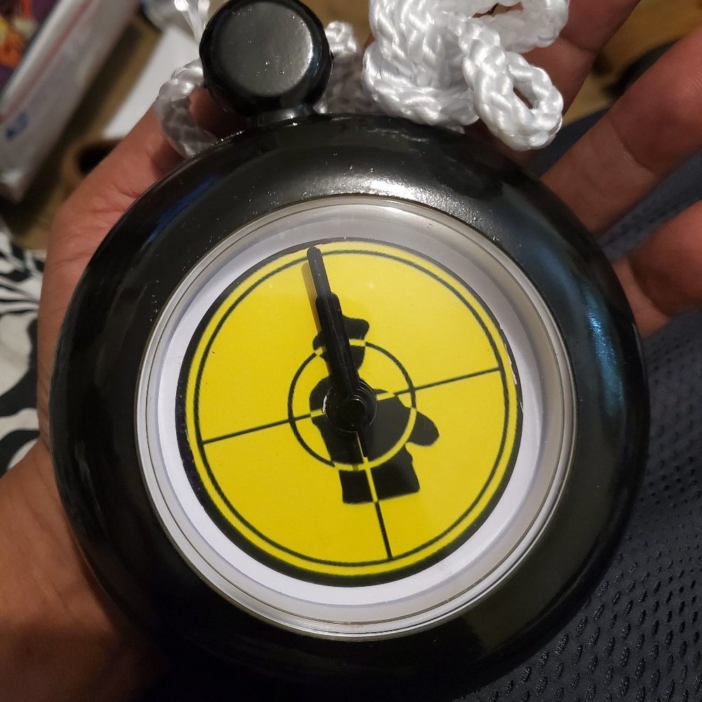 COPY - Public Enemy Rope Clock